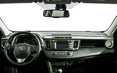 Toyota RAV4, 2015 год, 1 669 777 рублей, 13 фотография