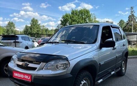 Chevrolet Niva I рестайлинг, 2011 год, 325 000 рублей, 1 фотография
