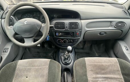 Renault Megane II, 2001 год, 110 000 рублей, 9 фотография