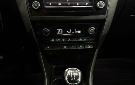 Skoda Rapid I, 2019 год, 1 250 000 рублей, 13 фотография