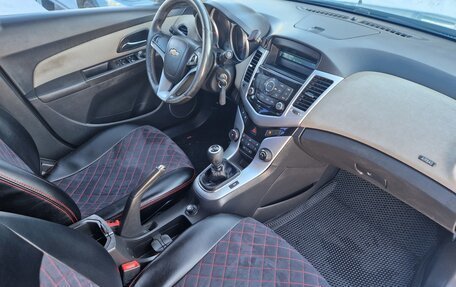 Chevrolet Cruze II, 2012 год, 600 000 рублей, 7 фотография