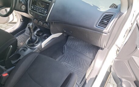 Mitsubishi ASX I рестайлинг, 2013 год, 1 200 000 рублей, 11 фотография