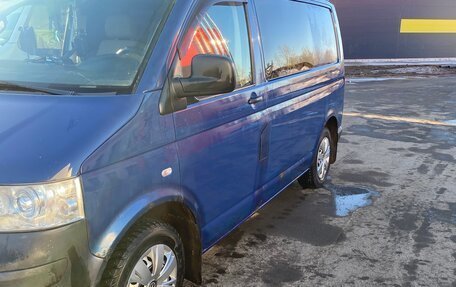 Volkswagen Transporter T5 рестайлинг, 2007 год, 1 000 000 рублей, 4 фотография
