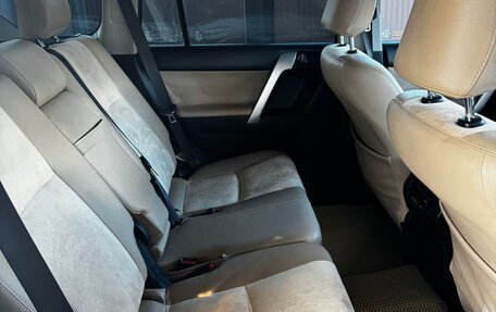 Toyota Land Cruiser Prado 150 рестайлинг 2, 2019 год, 3 999 999 рублей, 5 фотография