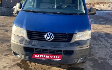 Volkswagen Transporter T5 рестайлинг, 2007 год, 1 000 000 рублей, 3 фотография