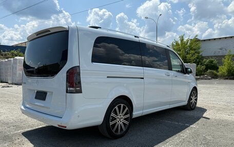 Mercedes-Benz V-Класс, 2024 год, 13 500 000 рублей, 6 фотография