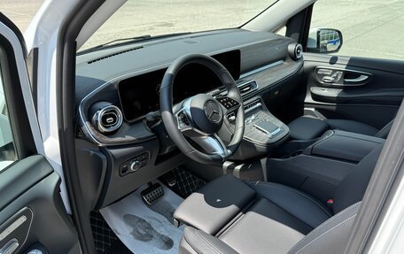 Mercedes-Benz V-Класс, 2024 год, 13 500 000 рублей, 18 фотография