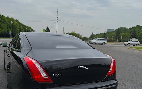 Jaguar XJ IV (X351), 2012 год, 2 000 000 рублей, 10 фотография