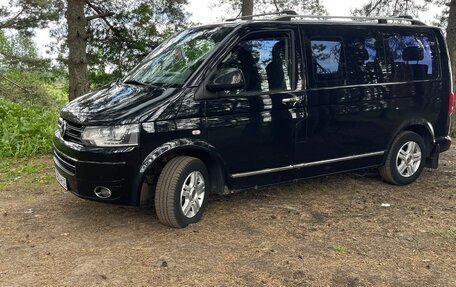 Volkswagen Multivan T5, 2011 год, 2 200 000 рублей, 3 фотография