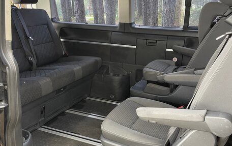 Volkswagen Multivan T5, 2011 год, 2 200 000 рублей, 7 фотография