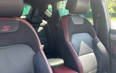 Geely Coolray I, 2022 год, 1 900 000 рублей, 19 фотография