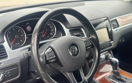 Volkswagen Touareg III, 2013 год, 2 199 999 рублей, 15 фотография