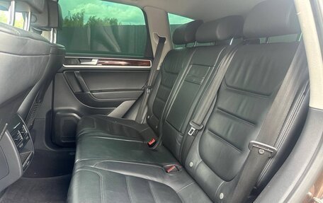 Volkswagen Touareg III, 2013 год, 2 199 999 рублей, 14 фотография