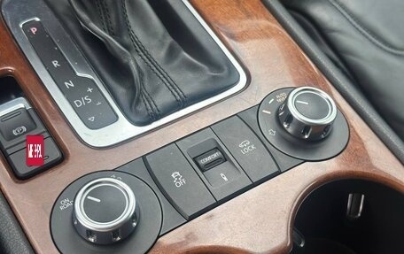 Volkswagen Touareg III, 2013 год, 2 199 999 рублей, 16 фотография