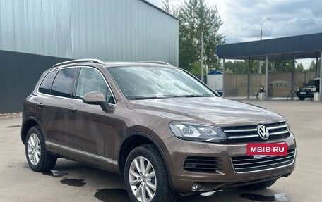 Volkswagen Touareg III, 2013 год, 2 199 999 рублей, 3 фотография