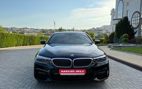 BMW 5 серия, 2018 год, 4 800 000 рублей, 3 фотография