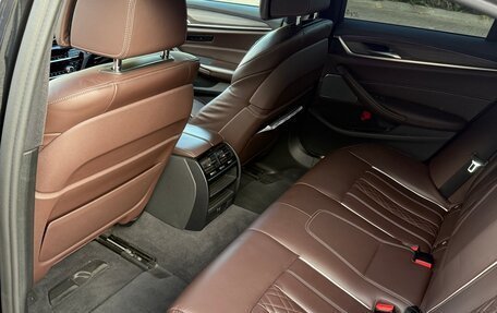 BMW 5 серия, 2018 год, 4 800 000 рублей, 10 фотография