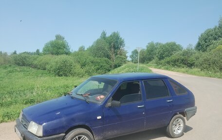 ИЖ 2126 «Ода», 2002 год, 120 000 рублей, 3 фотография
