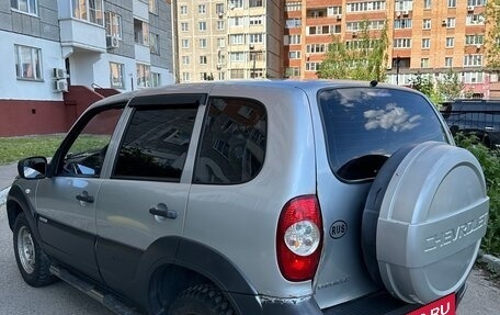 Chevrolet Niva I рестайлинг, 2011 год, 325 000 рублей, 7 фотография