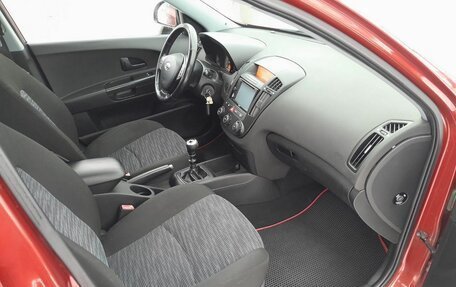 KIA cee'd I рестайлинг, 2008 год, 595 000 рублей, 18 фотография