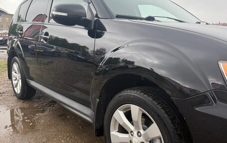 Mitsubishi Outlander III рестайлинг 3, 2011 год, 899 000 рублей, 9 фотография