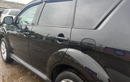 Mitsubishi Outlander III рестайлинг 3, 2011 год, 899 000 рублей, 12 фотография