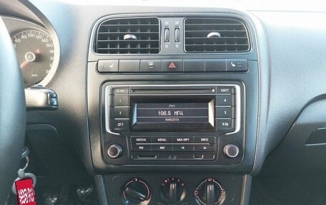 Volkswagen Polo VI (EU Market), 2013 год, 799 000 рублей, 19 фотография