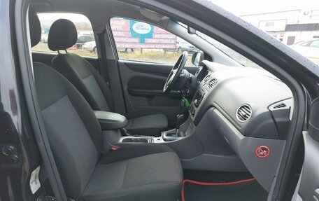 Ford Focus II рестайлинг, 2010 год, 749 000 рублей, 29 фотография