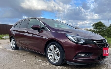 Opel Astra K, 2018 год, 1 420 000 рублей, 4 фотография