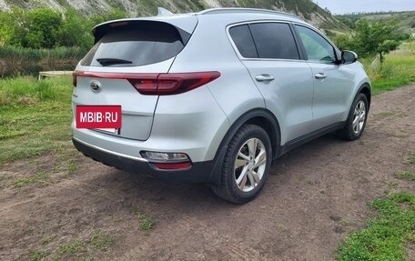 KIA Sportage IV рестайлинг, 2018 год, 2 400 000 рублей, 4 фотография