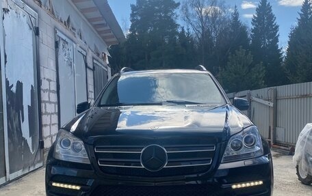 Mercedes-Benz GL-Класс, 2011 год, 2 700 000 рублей, 2 фотография