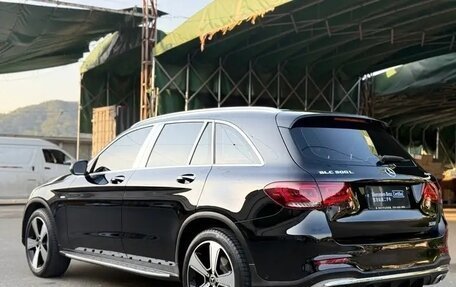 Mercedes-Benz GLC, 2022 год, 3 970 000 рублей, 2 фотография