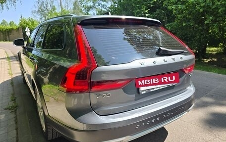 Volvo V90 Cross Country I рестайлинг, 2017 год, 3 200 000 рублей, 3 фотография
