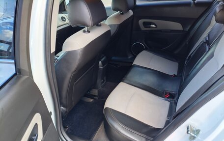 Chevrolet Cruze II, 2014 год, 950 000 рублей, 21 фотография