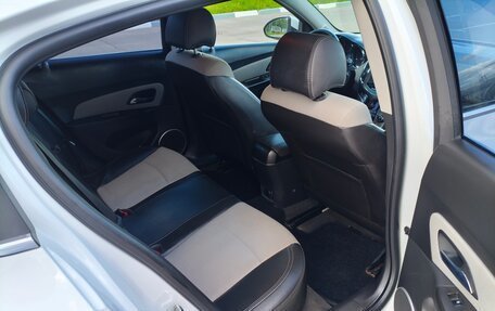 Chevrolet Cruze II, 2014 год, 950 000 рублей, 22 фотография
