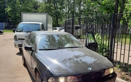 BMW 5 серия, 2002 год, 505 000 рублей, 1 фотография