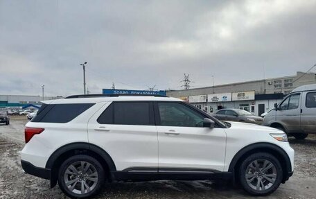 Ford Explorer VI, 2021 год, 4 199 000 рублей, 9 фотография