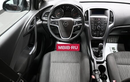 Opel Astra J, 2013 год, 735 000 рублей, 11 фотография