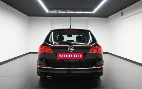 Opel Astra J, 2013 год, 735 000 рублей, 4 фотография