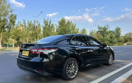 Toyota Camry, 2020 год, 2 000 000 рублей, 14 фотография