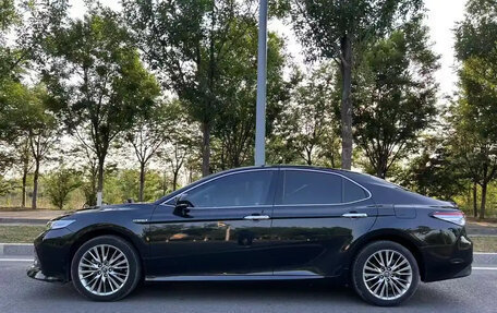 Toyota Camry, 2020 год, 2 000 000 рублей, 16 фотография