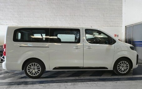 Peugeot Traveller I, 2025 год, 6 300 000 рублей, 3 фотография