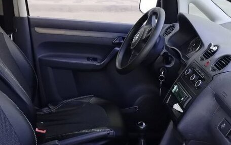 Volkswagen Caddy III рестайлинг, 2010 год, 890 000 рублей, 4 фотография