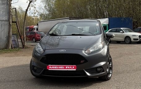 Ford Fiesta ST VII, 2019 год, 1 450 000 рублей, 2 фотография