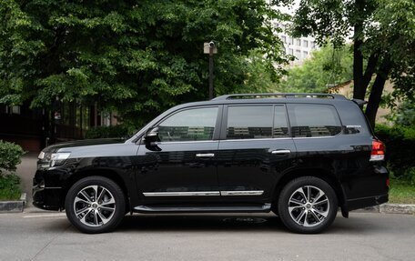 Toyota Land Cruiser 200, 2020 год, 10 000 000 рублей, 4 фотография