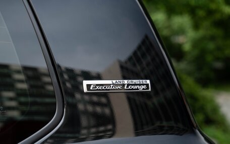 Toyota Land Cruiser 200, 2020 год, 10 000 000 рублей, 32 фотография