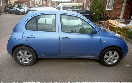 Nissan Micra III, 2004 год, 600 000 рублей, 3 фотография