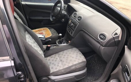 Ford Focus II рестайлинг, 2005 год, 340 000 рублей, 13 фотография