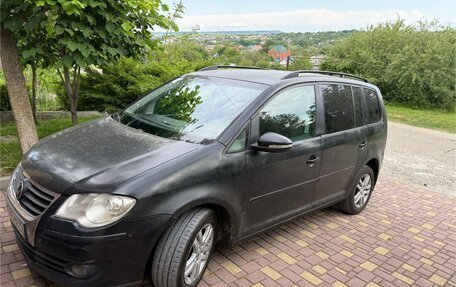 Volkswagen Touran III, 2008 год, 450 000 рублей, 6 фотография
