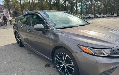 Toyota Camry, 2020 год, 2 650 000 рублей, 3 фотография